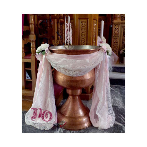 Στολισμός γαμοβάπτισης λουλούδια-κουκουβάγιες