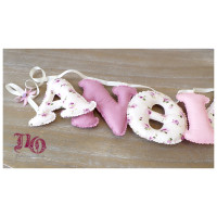 Γιρλάντα με όνομα σε ροζ-φλοράλ-σ.μήλο